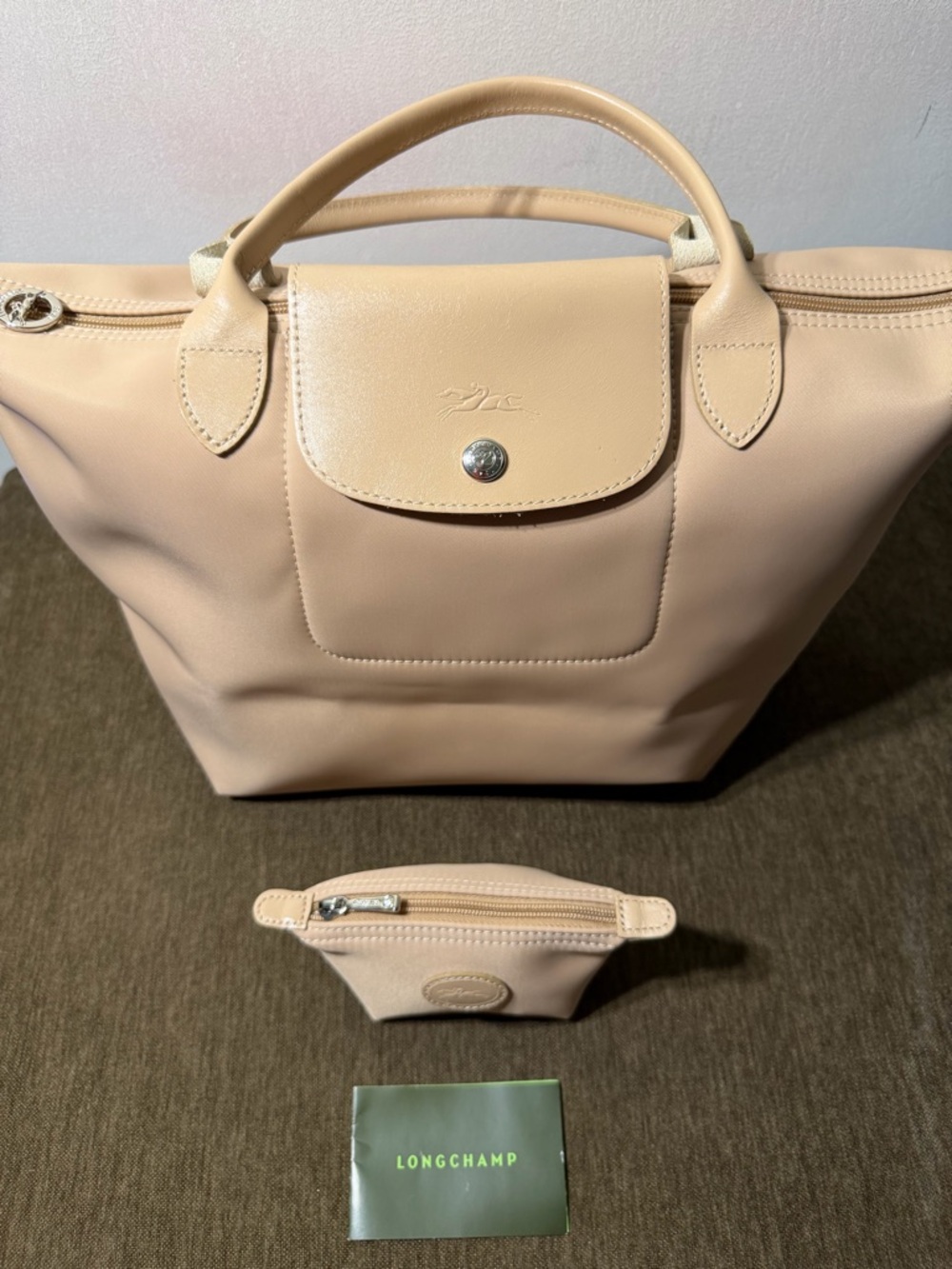 Longchamp Beige Leather Le Pliage Cuir Tote with Pouch - Picture 4 of 11